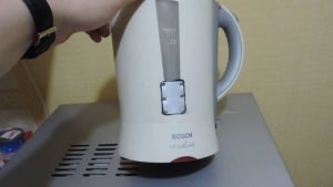 Electric kettle leaking: what to do, how to repair yourself