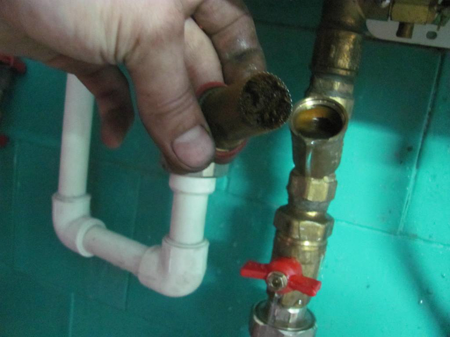 Feil i gasskjele " Ariston": hvordan finne og eliminere feil ved bruk av koden
