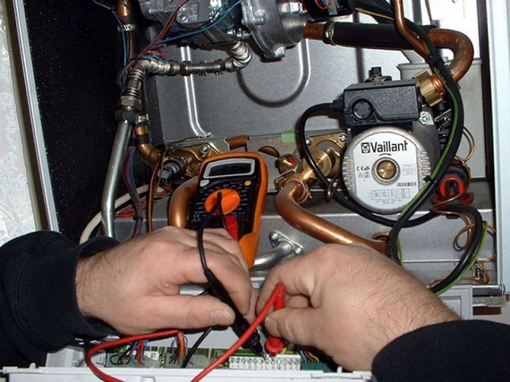 Verificando o circuito elétrico da caldeira