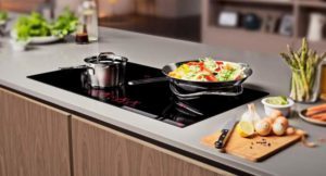 How to use an induction cooker: how to turn on an induction stove and cook on it