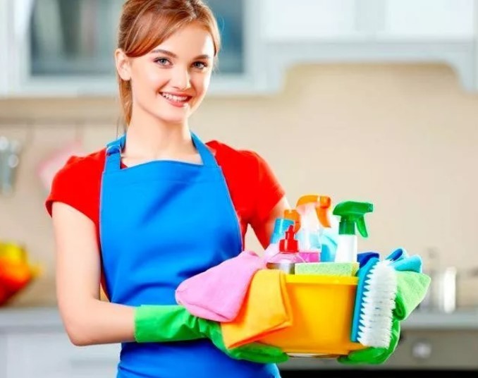 Japansk rengöringskonst: 10 effektiva sätt att städa upp saker för alltid: sortera saker efter kategori, inte efter rum.