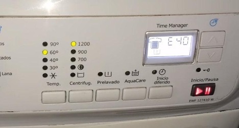 Eroare E40 la mașina de spălat Electrolux