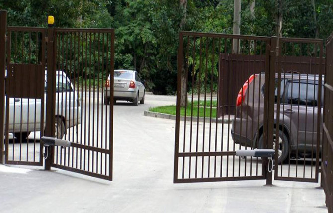It is better to make your own gates from a profile pipe