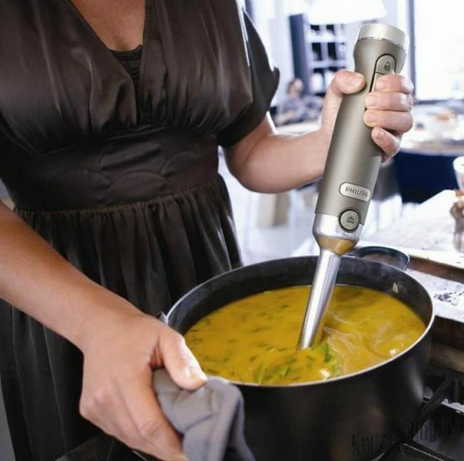 Preparare la zuppa con un frullatore
