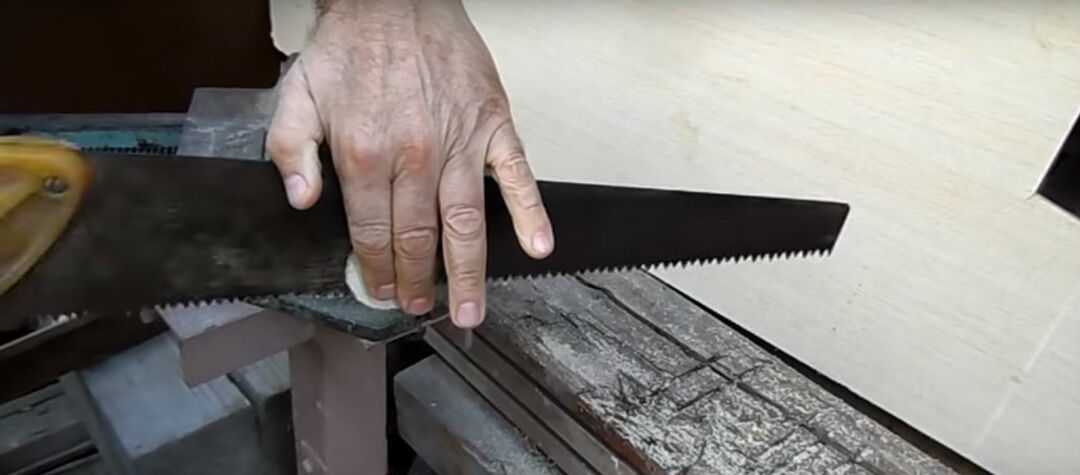 DIY hacksaw sharpening at home