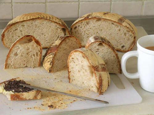 fotografija starega kruha