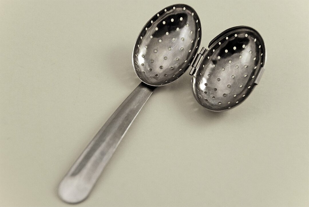 Types of holey spoons, what are they called and what they are for