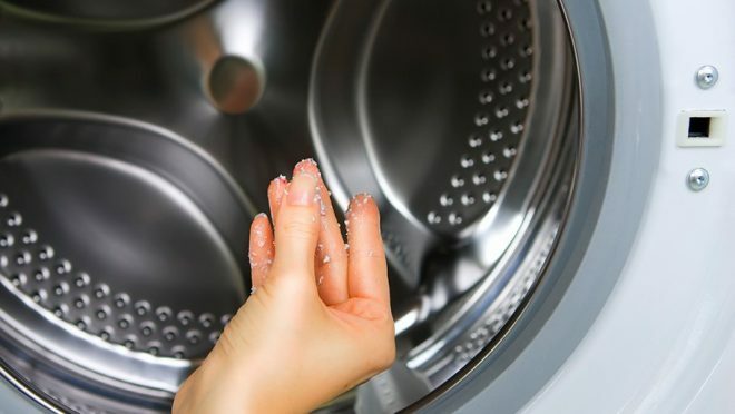 Kā tīrīt veļas mašīnu: etiķis, soda un citas metodes