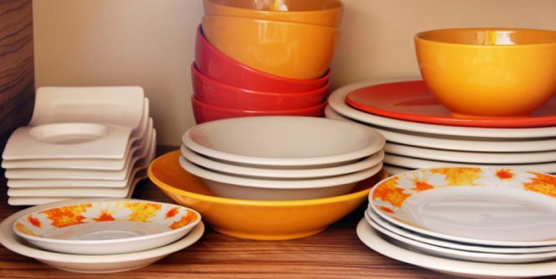 Dishes in the family - is it common or does everyone have their own?