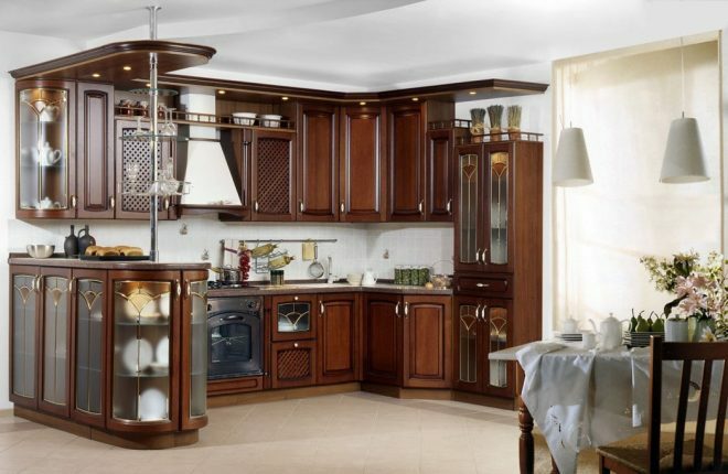 Sala de cocina en estilo clásico.