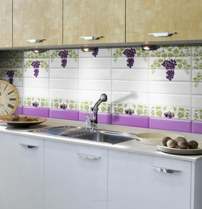 Ceramic tiles in the kitchen