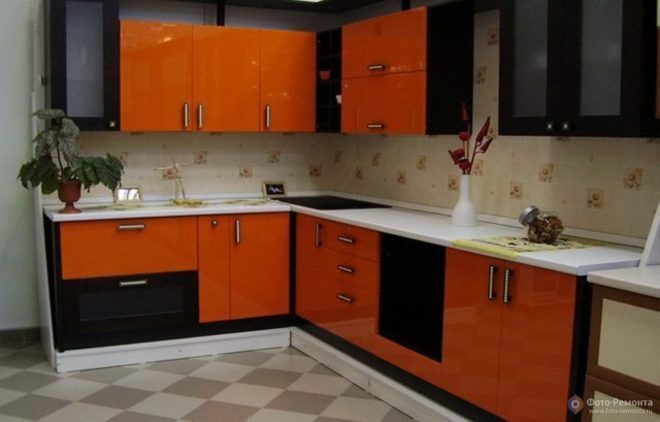 orange küchenkombination 3