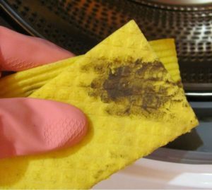 ¿Cómo deshacerse del moho en la lavadora - las causas de molde