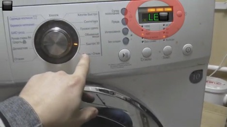 l Erro E na máquina de lavar LG