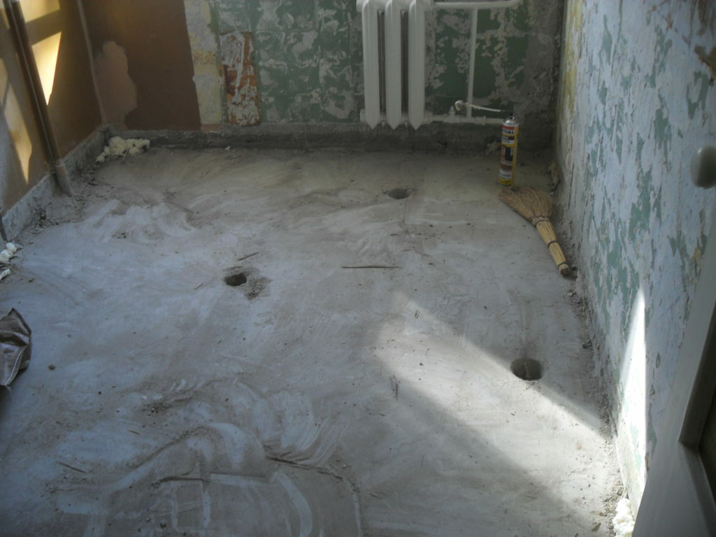 Removing old coatings in the kitchen