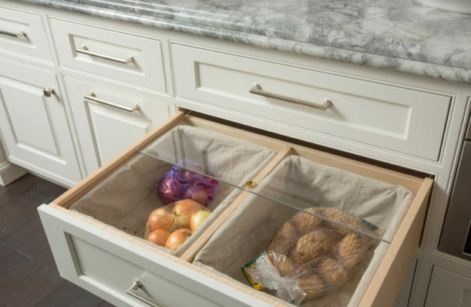 Storing vegetables in the kitchen