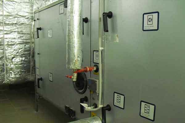 Toe- en afvoer ventilatie unit