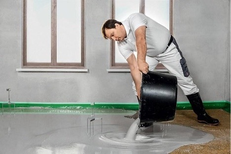 Remove the old screed from the floor - 5