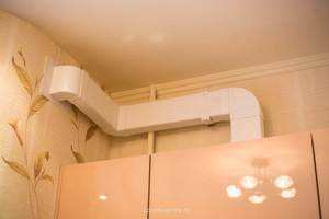Kitchen hood and air duct