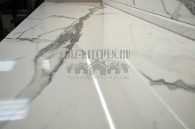 Countertop with imitation marble