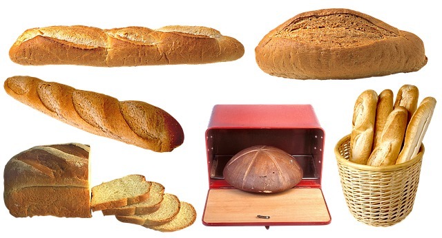 bread in a bread bin photo