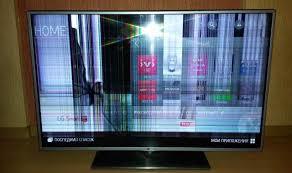 Farbbalken auf dem Fernsehbildschirm: Ursachen und Lösungen