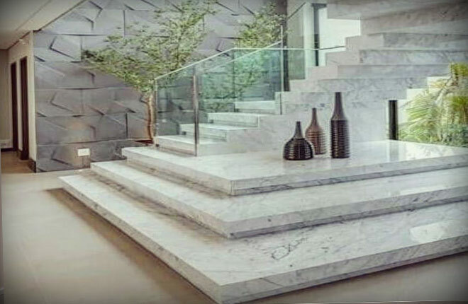 escada de pedra natural