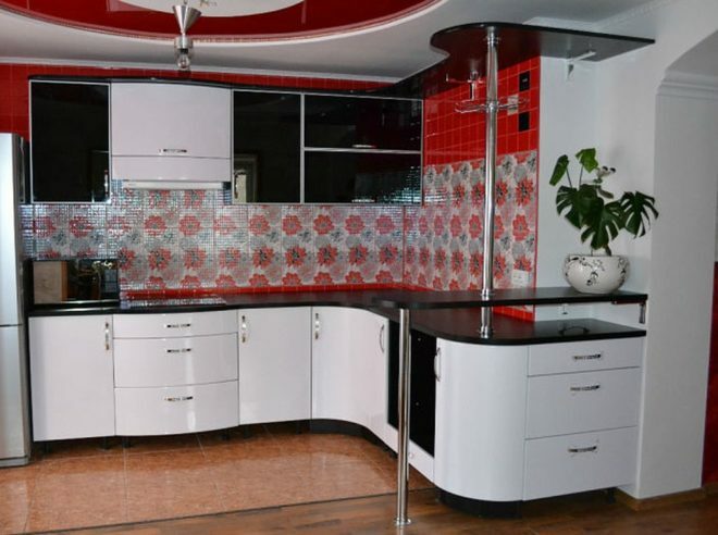 L-shaped kitchen