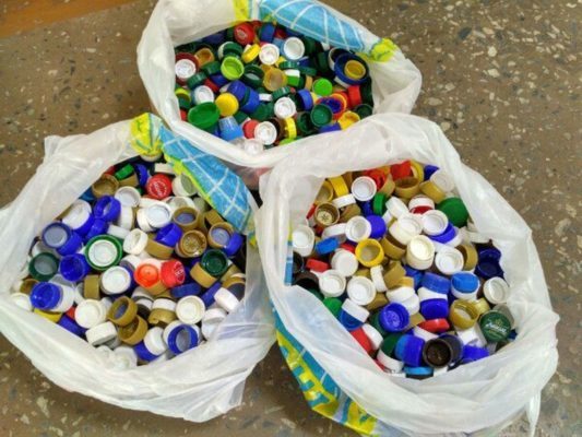 Handig afval. Hoe doppen worden verwerkt tot kunstgebitten in Europa