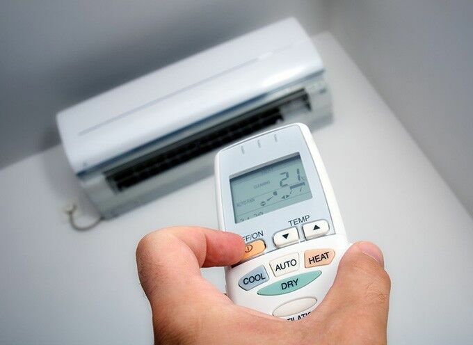 The process of setting up the remote control for air conditioning