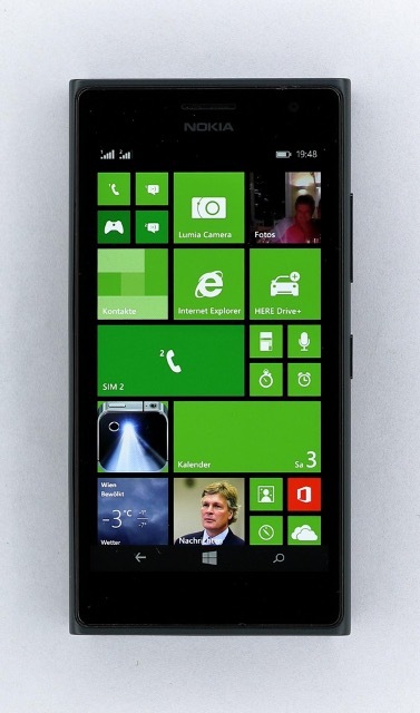 Nokia Lumia 730 kaks SIM-kaarti