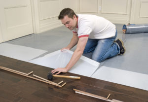 How to put a parquet board on linoleum: preparation for work, laying