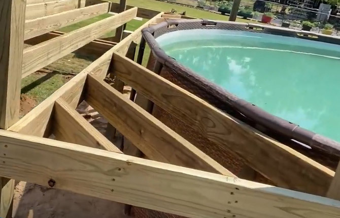 How to make a podium for a frame pool: varieties, step by step instructions, photos