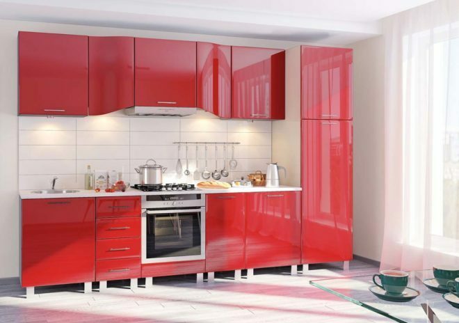 rdeča kuhinja v visokotehnološki notranjosti 1