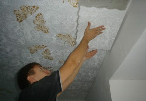 Bonding tiles to the ceiling