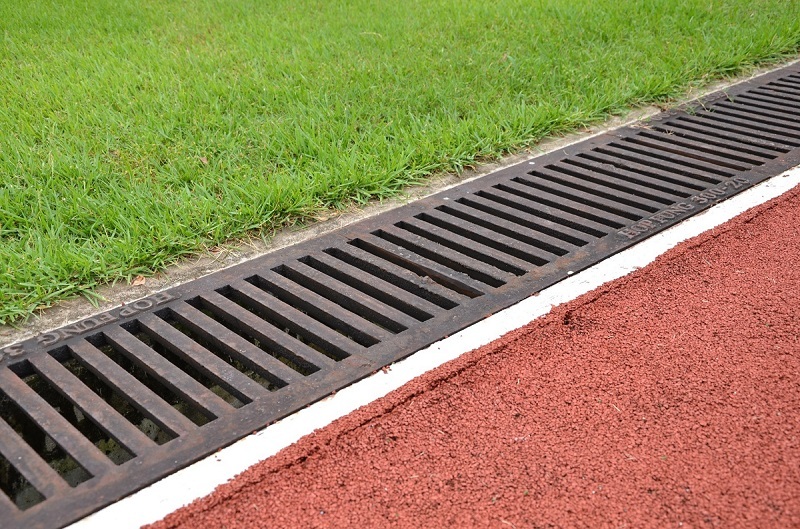 Drainage of sports complexes