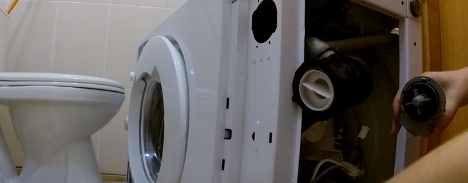כיצד לשנות את המשאבה במכונת הכביסה Indesit - 7