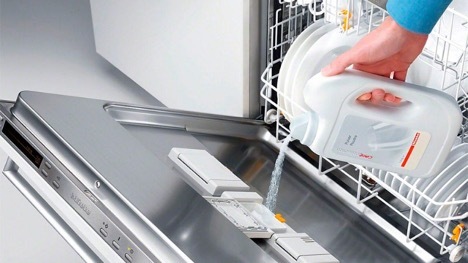 Oplachovací prostředek do myčky nádobí