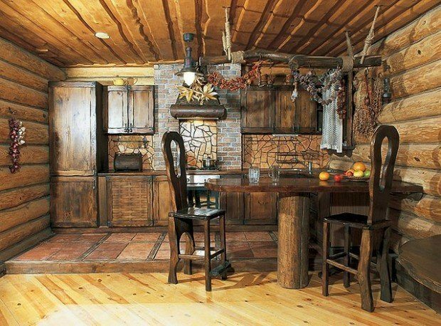Interior de cocina de grano de madera en estilo rústico