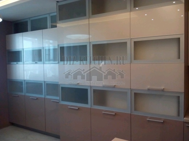 Glass showcases on the whole wall