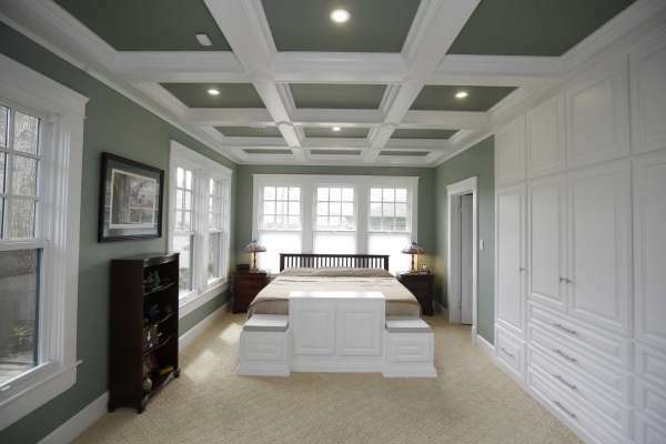 coffered ceiling in the bedroom