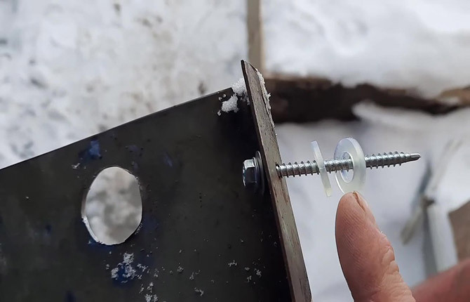 How to make snow guards with your own hands: step-by-step instructions, materials, photos