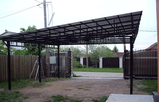We make a carport with our own hands: types of structures, drawings, materials, step-by-step instructions for manufacturing and installation