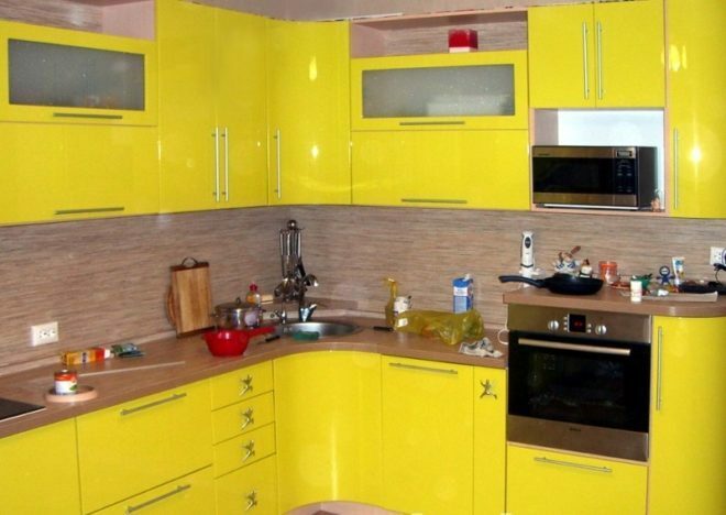 Žltá kuchyňa