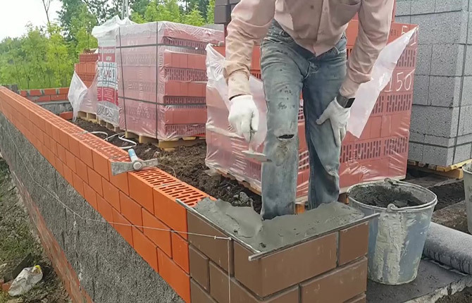 How to lay a facing brick: methods, tools, step by step instructions