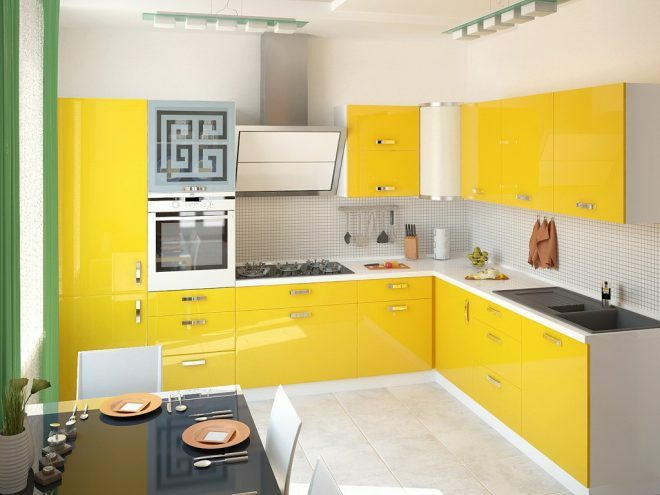 Žlutá kuchyně