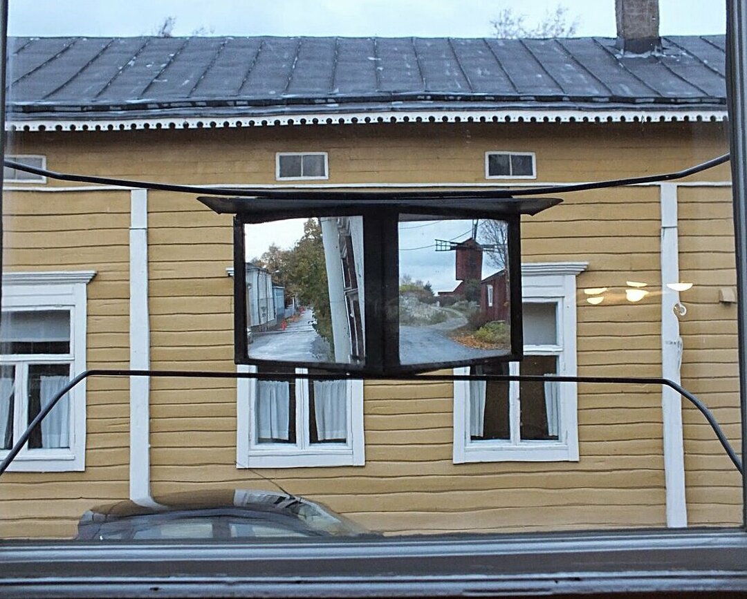 Why do people in Sweden dislike curtains and hang mirrors outside the window?