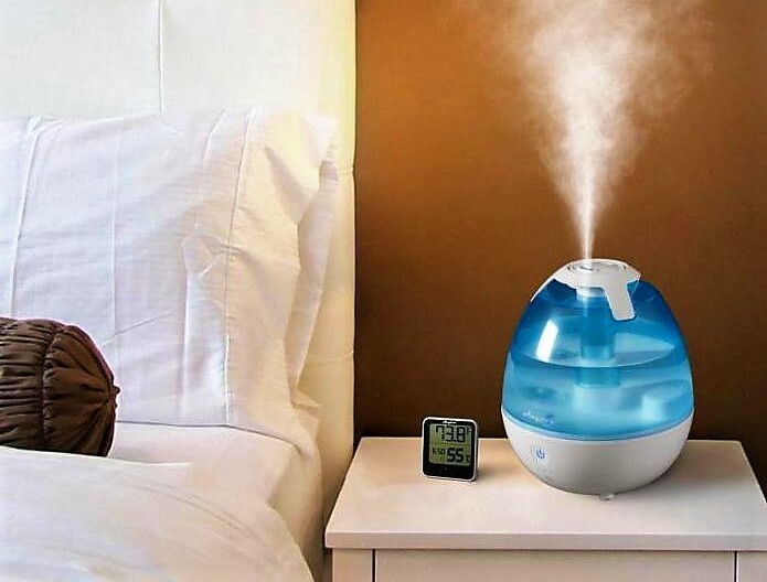 Ultraschall-Luftbefeuchter im Schlafzimmer