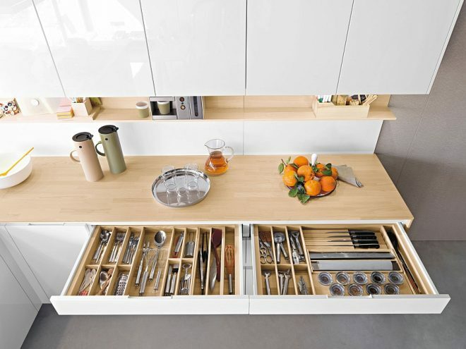 How to clean up your kitchen cupboards: sorting and storing