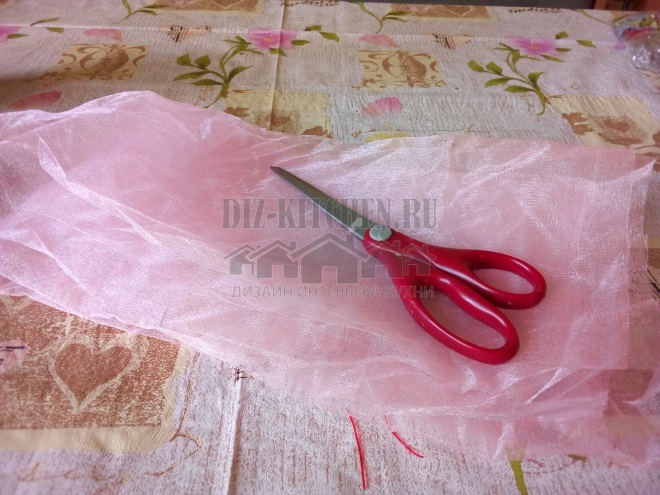 Organza for topiary